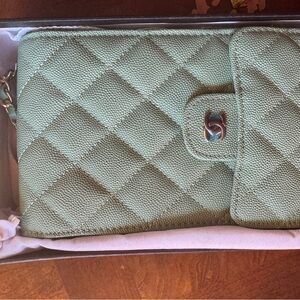 Elegant Quilted Green Handbag